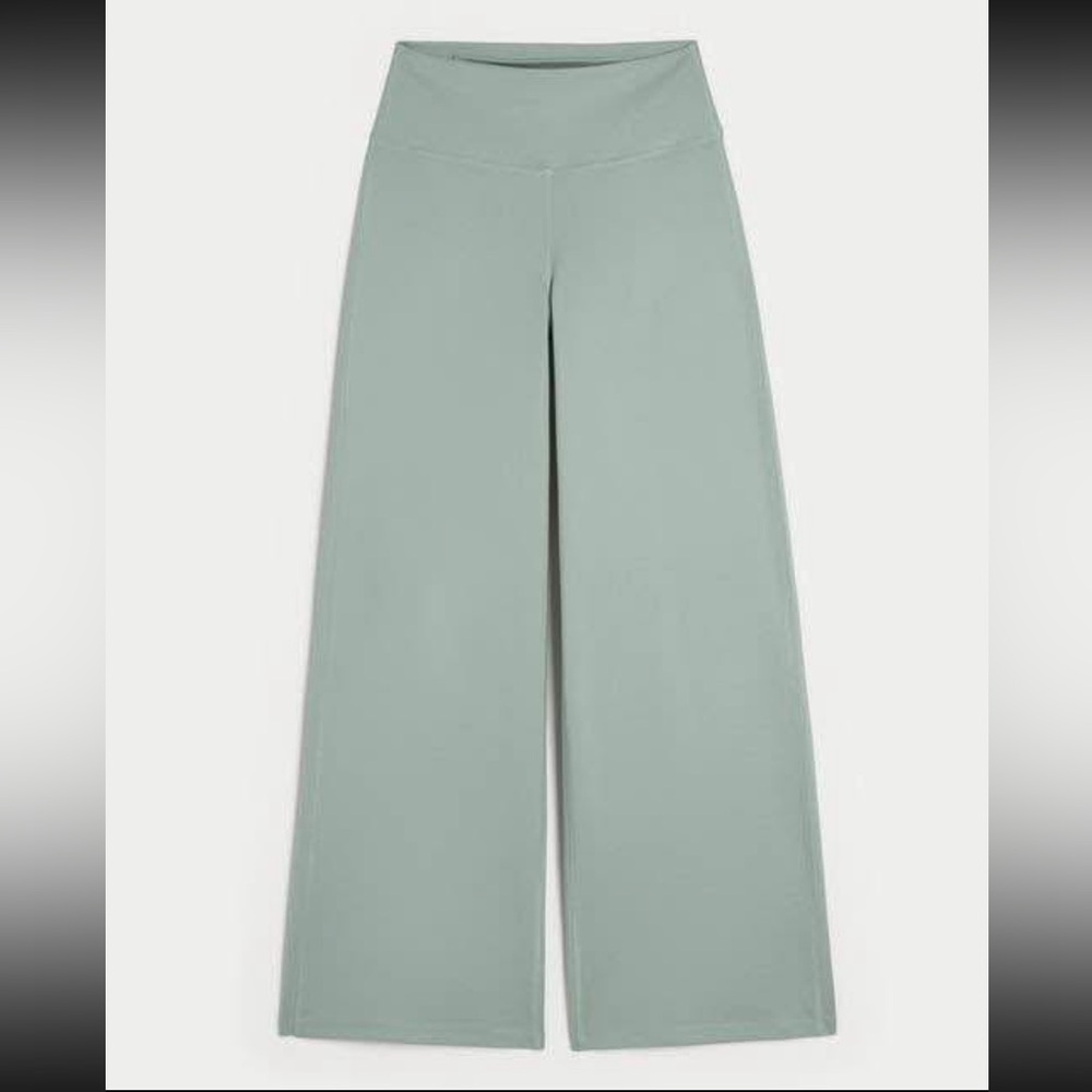 Gilly hicks Wide-Leg Pants in Sage Green